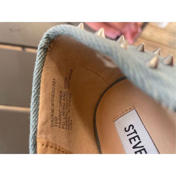 NWOB Steve Madden Daisie Denim Spike Studded Pump Heels 10 M - Picture 9 of 13